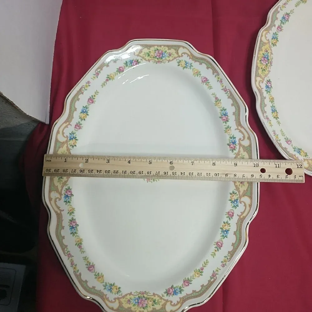 Mount Clemens Mildred Pattern Serving Plates And Bowls Set Of 5 Small To Large.